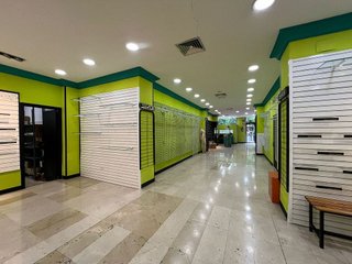 Local comercial en alquiler en Centro en Cáceres