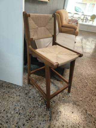 Taburete alto madera y esparto