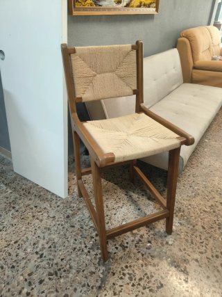 Taburete alto madera y esparto