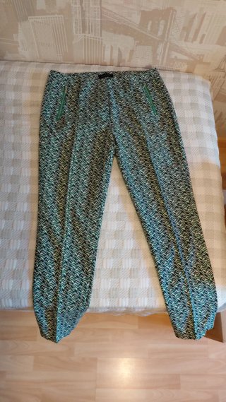 Pantalones verdes y multicolor mujer