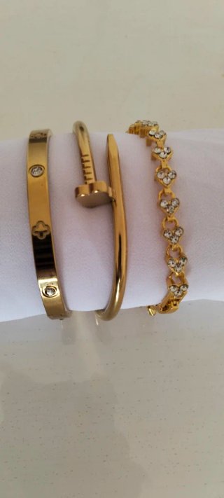 Set 3 Pulseras Doradas