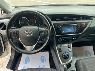 TOYOTA AURIS TOURING 1.8 136CV HYBRID 2015