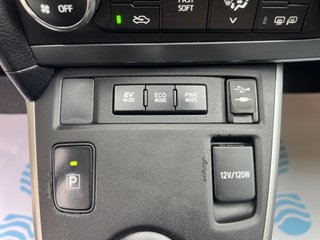 TOYOTA AURIS TOURING 1.8 136CV HYBRID 2015