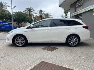 TOYOTA AURIS TOURING 1.8 136CV HYBRID 2015