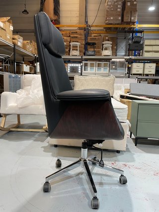 Silla de oficina giratoria de cuero