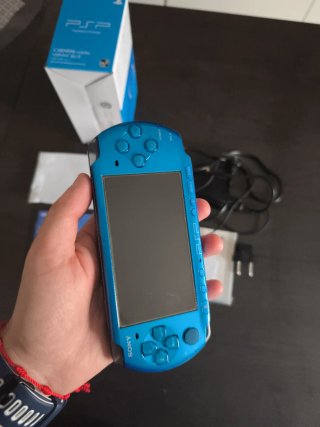 PSP-3000 Carnival Colors Vibrant Blue
