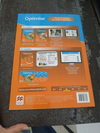 Libro de inglés nivel B1+