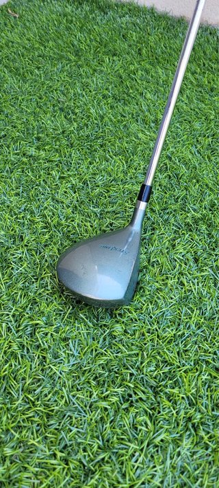 Talega de golf con 3 hierros y 2 maderas