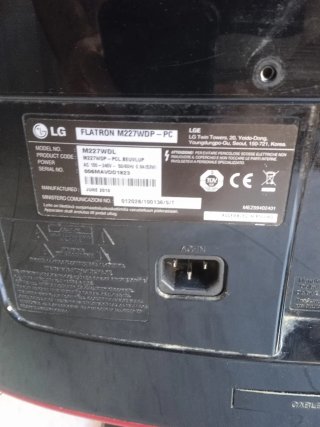 Monitor 22" LG Flatron M227WDP Full HD
