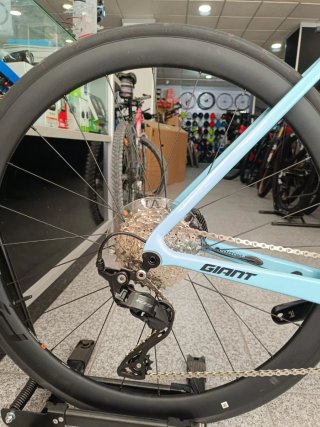 Bicicleta Giant Propel Advanced 2