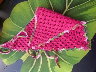 Bandana crochet hecha a mano.