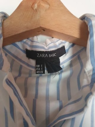 Camisa de rayas de Zara