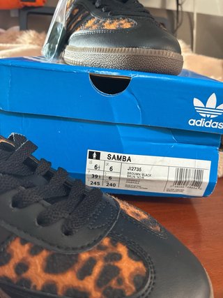 Zapatillas Adidas Leopard Print Talla 38