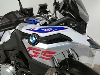 BMW F 750 GS Aventura