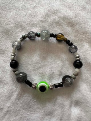 Pulsera hecha a mano Mal de Ojo