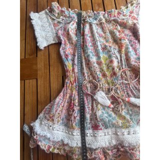 blusa romántica floral algodón