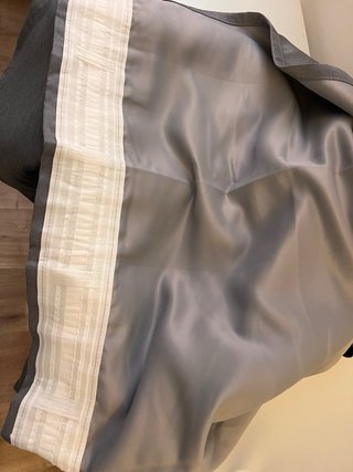 Cortina gris de tela