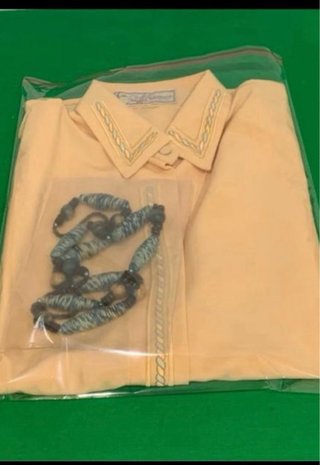 Camisa amarilla manga corta