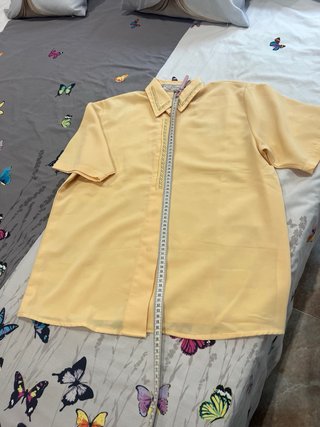 Camisa amarilla manga corta