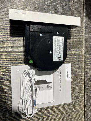 Enrollador de correa eléctrico Schellenberg 22767