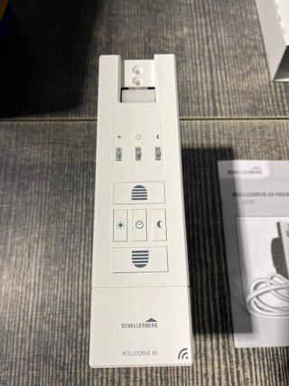 Enrollador de correa eléctrico Schellenberg 22767