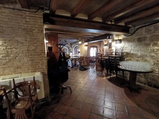 R-7940329 Traspaso Bar Restaurante (C3 Mixta)