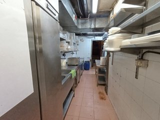 R-7940329 Traspaso Bar Restaurante (C3 Mixta)