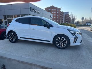 Mitsubishi Colt 2025