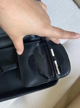 Estuche negro