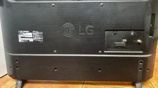 Televisor LG 32'' Negro