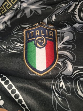 Camiseta Versace Italia Talla XL