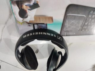 Tastiera e Cuffie Wireless Logitech/Sennheiser Ner