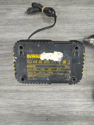 Taladro Dewalt DCD791 + 2 Baterías 4.0Ah