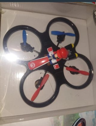 Dron Carrera RC Mini Mario Kart Nintendo