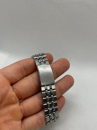 Reloj Seiko 5 Vintage Plata y Blanco