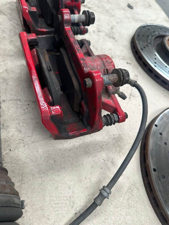 Frenada Delantera GTI Roja. No negociable