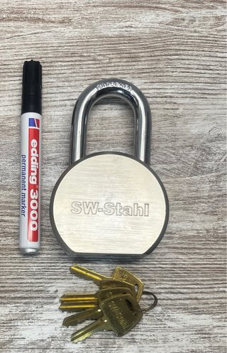 Candado seguridad PREMIUM  80mm 5 llaves SW STAHL