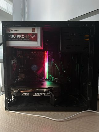 PC Gaming i5 9400F + GTX 1660 SUPER