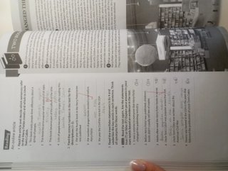 Student's book+Workbook 2n bachi