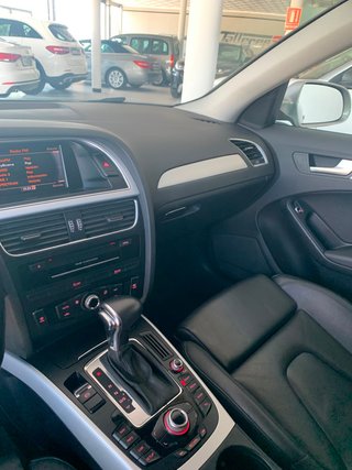 Audi A4 Avant 2.0 TDI 150CV multitron S line ed