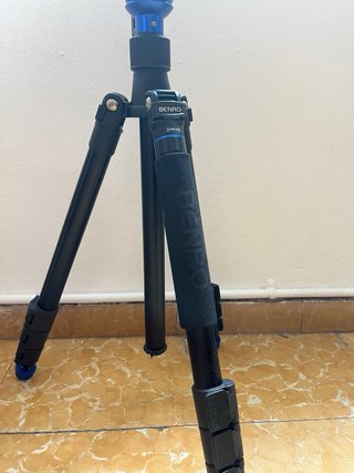 Trípode Benro con bolsa