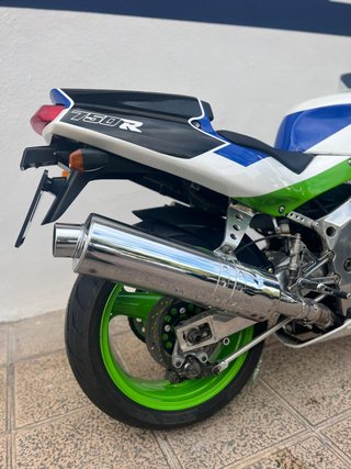 Kawasaki ZXR 750 R de segunda mano por 32.200 EUR en Valencia en