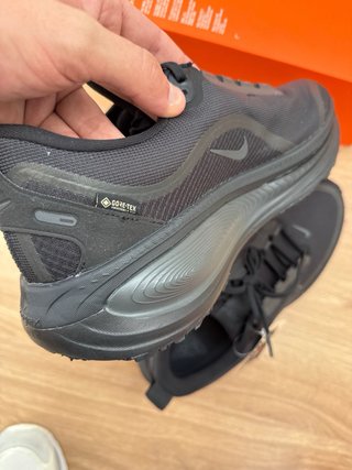nike vomero 18 gtx 46