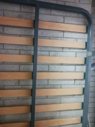 Somier metálico con lamas de madera