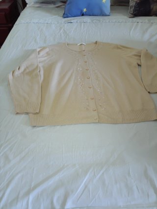 Cárdigan beige talla L