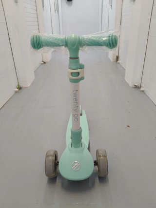 Patinete infantil 3 ruedas con luces led 1 unid