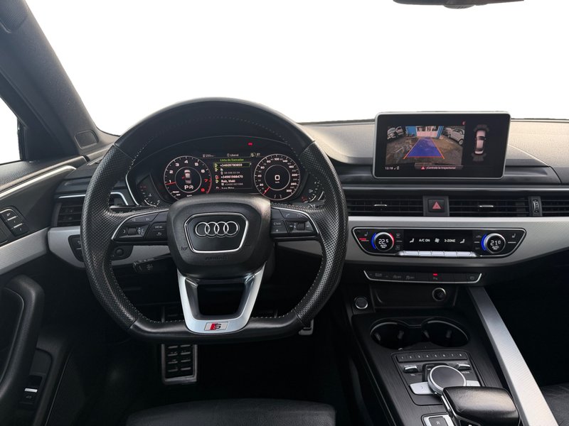 Audi A4 2021, foto 10