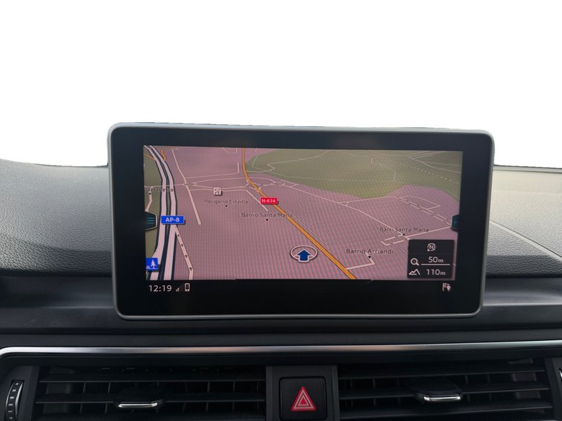 Audi A4 2021, foto 18