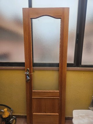 Puerta madera y cristal cocina
