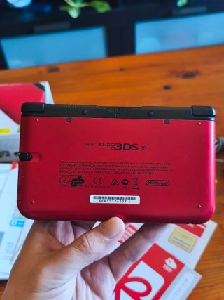 Nintendo 3DS XL Roja Caja Completa